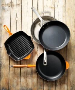 Le Creuset Classic Stainless Steel Nonstick Saute Pan With Lid -Robens Sales Store 20058280900460 20183260900422 96201424001000 51101240010002 LS00001 1280x1280