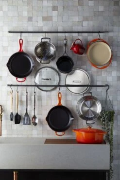 Le Creuset Classic Stainless Steel Stockpot With Lid -Robens Sales Store 21178290902430 20182230600422 20182230900422 20129250902460 96202420000000 96200720001000 51109160010002 42004291400000 42004281400000 LS00002 1280x1280