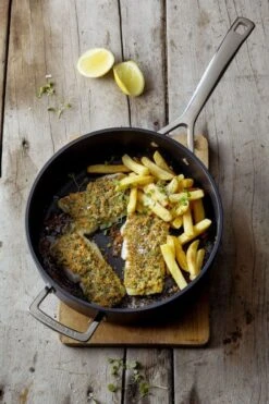 Le Creuset Toughened Nonstick Saute Pan -Robens Sales Store 51110260010202 LS00001 1280x1280