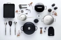 Le Creuset Classic Stainless Steel Rondeau Pan -Robens Sales Store 52104350010101 96200916001000 49001000060200 59814012209561 21114260000430 51102200010502 96202830001000 71901101400000 96002000000000 59142010006068 LS00001 1280x1280