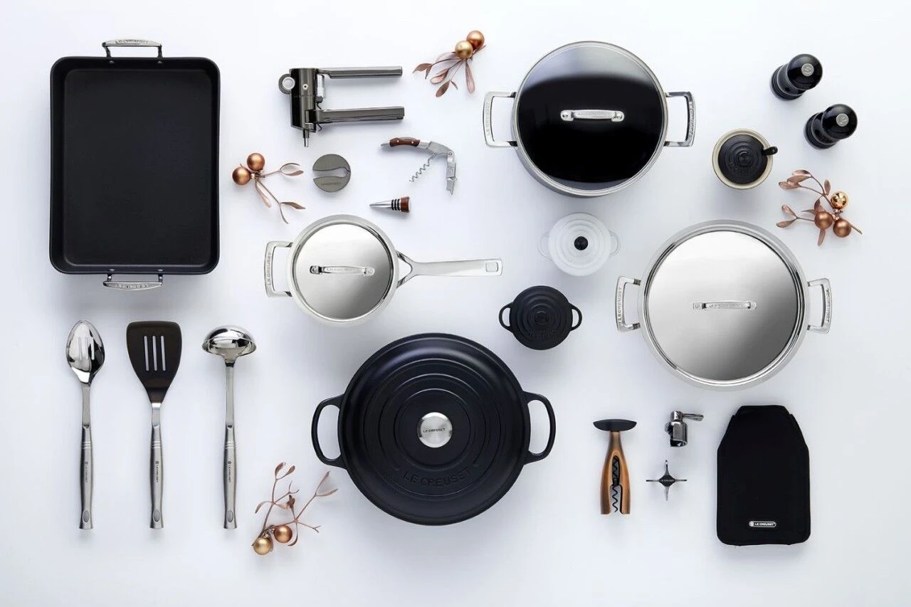 Le Creuset Classic Stainless Steel Rondeau Pan - Image 8