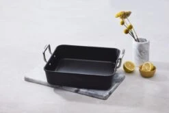 Le Creuset Toughened Nonstick Square Roaster -Robens Sales Store 52106260010101 LS00001 1280x1280