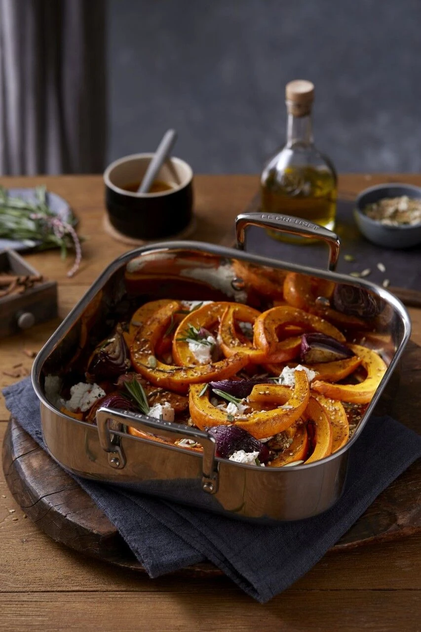 Le Creuset Classic Stainless Steel Square Roasting Pan 11 Le Creuset Classic Stainless Steel Square Roasting Pan - Image 9